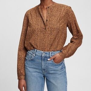 Gap Popover Cotton Brown Animal Print Blouse, size Medium